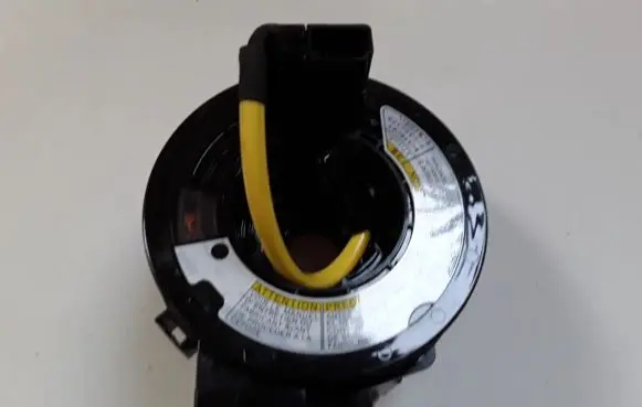 Suzuki Swift II Airbag slip ring squib (SRS ring) CM64J1RG66531