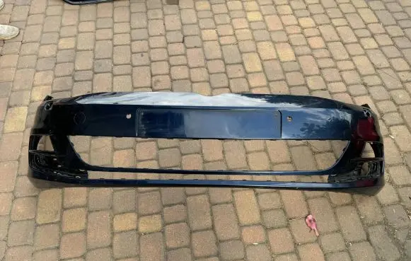 Volkswagen Golf VII Front bumper 5G0807221 S2407N027