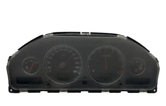 Volvo V70 Speedometer (instrument cluster) 30746102 69594700T 8602885