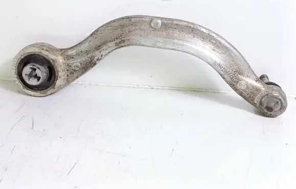 Tesla Model 3 Front control arm 104435900A