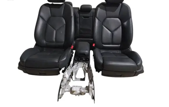 Porsche Macan (95B) Interior set 