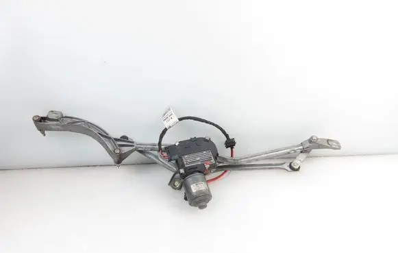 Mercedes-Benz E AMG W211 Front wiper linkage 2118200942