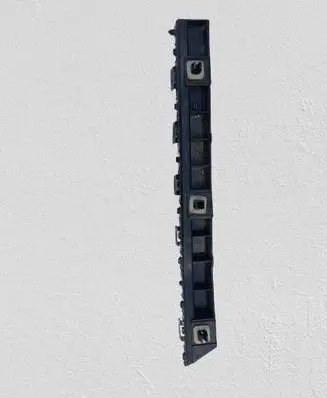Nissan Qashqai Rear bumper mounting bracket 852204EA0A