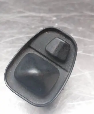 BMW 5 E34 Wing mirror switch 1369331 61311369331