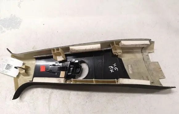 BMW X5 E53 (B) pillar trim (top) 51438211907 51438203871