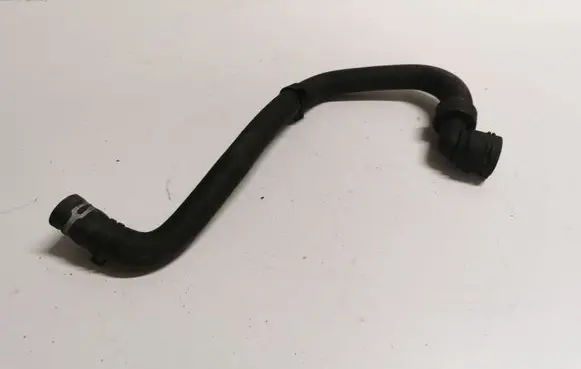 Opel Insignia A Engine coolant pipe/hose