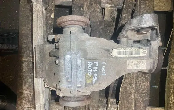 Volkswagen Phaeton Rear differential