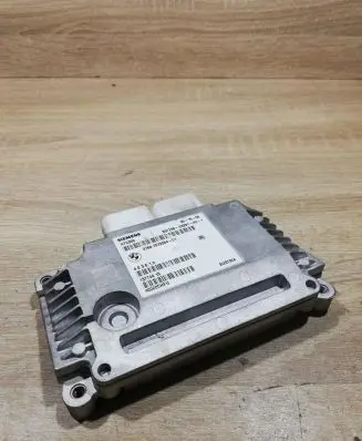 BMW 3 E90 E91 Transfer box differential control unit 757220401