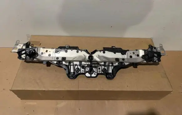 Porsche Macan (95B) Top upper radiator support slam panel 95B805479G
