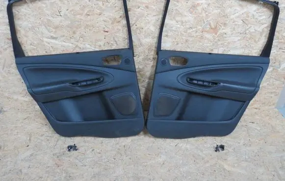 Ford S-MAX Coupe rear side trim panel 