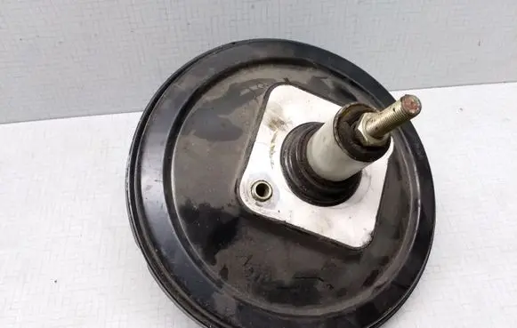 Audi A6 S6 C5 4B Brake booster 4B0612105