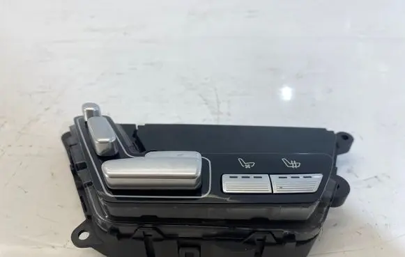Mercedes-Benz S W221 Seat control switch A2218708051 3359430201 STV83666