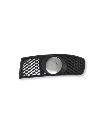 Volkswagen Polo Front fog light trim/grill DN12725 6N0853665C