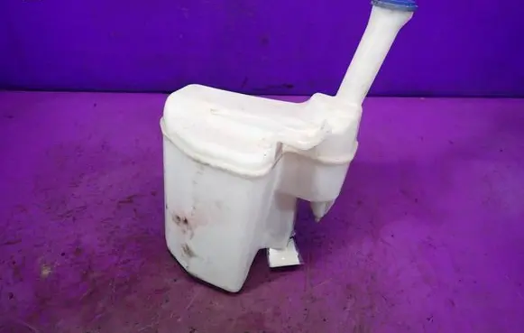 Toyota Aygo AB10 Windshield washer fluid reservoir/tank B01B03