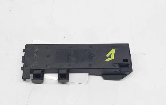 Audi A5 Keyless system antenna 4M0907247A