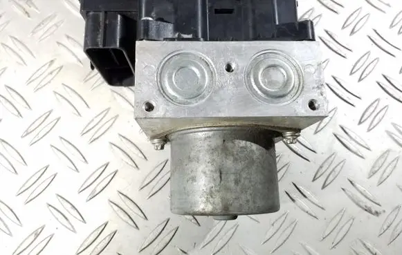 Ford Mondeo MK IV ABS Pump 8G912C405AB 16565704 B47QA