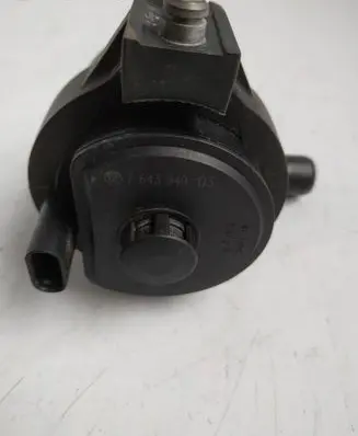 BMW i8 Electric auxiliary coolant/water pump 11517643949 7643949
