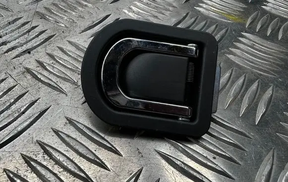 Subaru Outback Tie down hook / loop