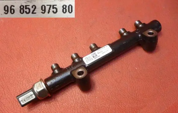 Ford C-MAX II Fuel main line pipe 9685297580