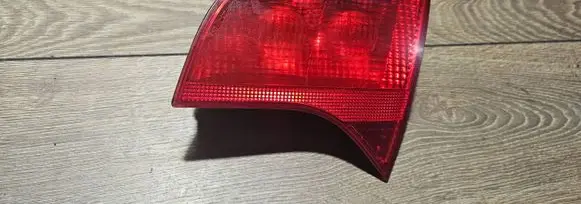 Audi A4 S4 B7 8E 8H Tailgate rear/tail lights 8e9945094