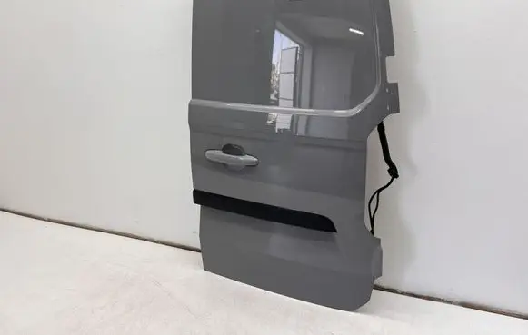 Volkswagen Transporter - Caravelle T7 Rear door 