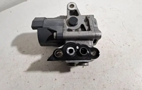 Volvo V60 Oil pump 31325625
