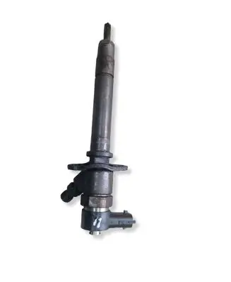 Volvo XC90 Fuel injector 8658351