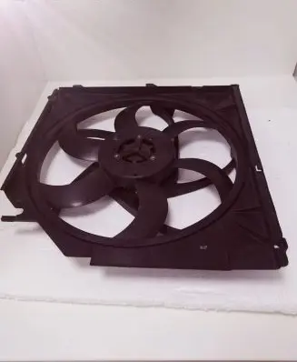 BMW X3 E83 Air conditioning (A/C) fan (condenser) 500063100 MB9520E83 5020290