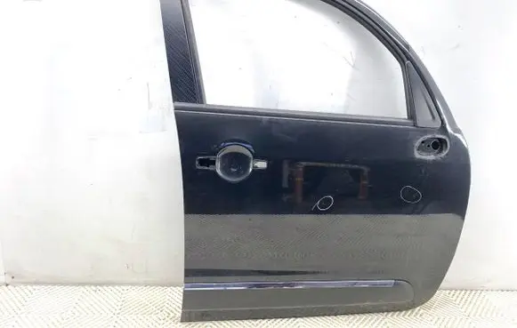 Citroen C3 Picasso Front door 