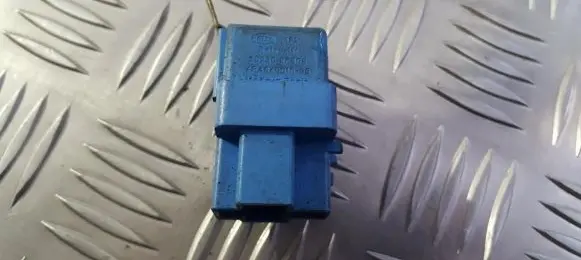 Nissan Primera Other relay 252309f900 4ra940010-65