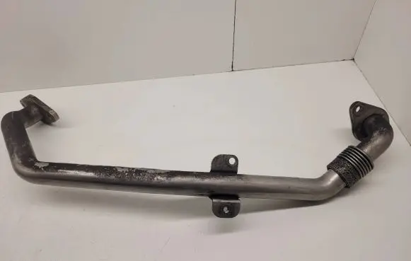 Audi A6 S6 C6 4F Engine coolant pipe/hose 03G131521