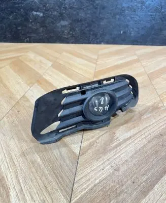 Mercedes-Benz C W204 Front fog light A2518200756