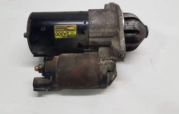 Hyundai i30 Starter motor 361002A300