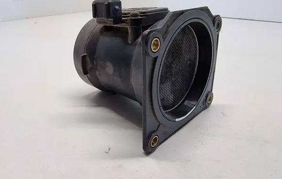 Audi A6 S6 C5 4B Mass air flow meter 078133471C AFH7008C 2399797