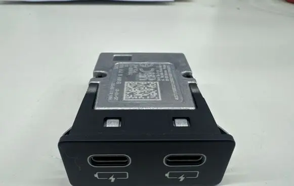 BMW X3 G01 USB control unit 19163010