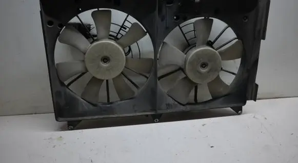 Electric radiator cooling fan