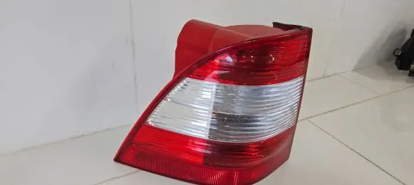 Mercedes-Benz ML W163 Rear/tail lights A1638201964 6975