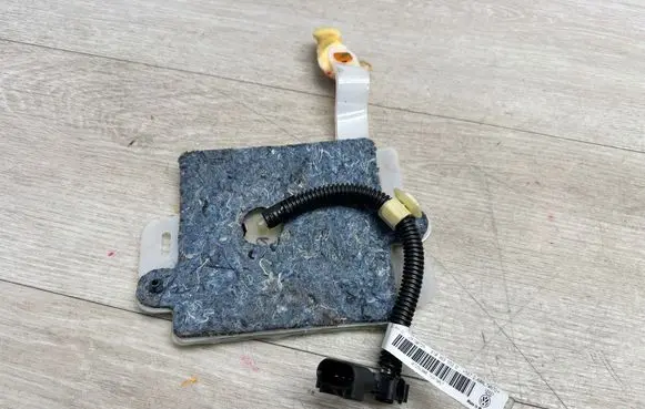 Porsche Cayenne (92A) Seat pressure sensor 8T0963553D