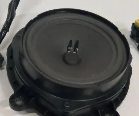 Mercedes-Benz X-class W470 Rear door speaker