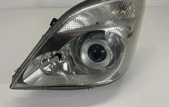 Mercedes-Benz Sprinter W906 Headlight/headlamp