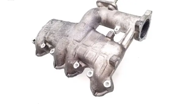 Volkswagen Golf IV Intake manifold 038129713J