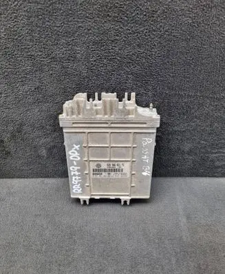Volkswagen PASSAT B4 Engine control unit/module 028906021FC 0281001566