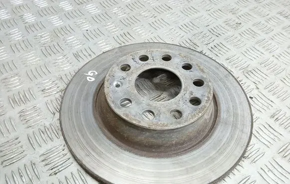 Volkswagen PASSAT B6 Rear brake disc