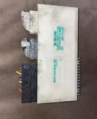 BMW 5 E39 Comfort/convenience module 61356913520 8071710W21 GMMLLW