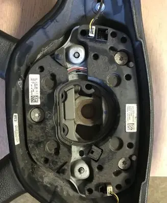 Mercedes-Benz S W221 Steering wheel A2214600103 61581000B 0E84