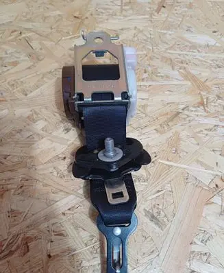 Citroen C4 I Picasso Rear seatbelt 9654454477
