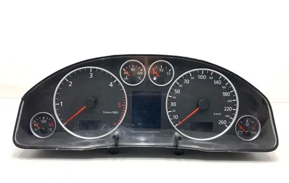 Audi A6 S6 C5 4B Speedometer (instrument cluster)