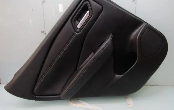Nissan Qashqai J12 Coupe rear side trim panel 829776UA001