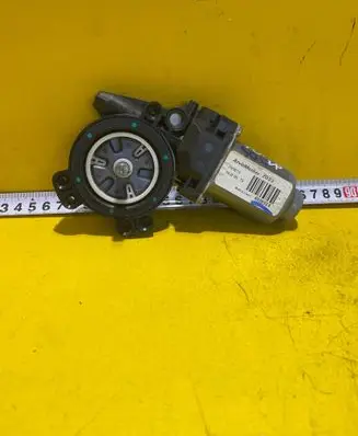 Front door window regulator motor