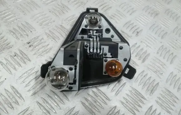Renault Clio III Tail light bulb cover holder